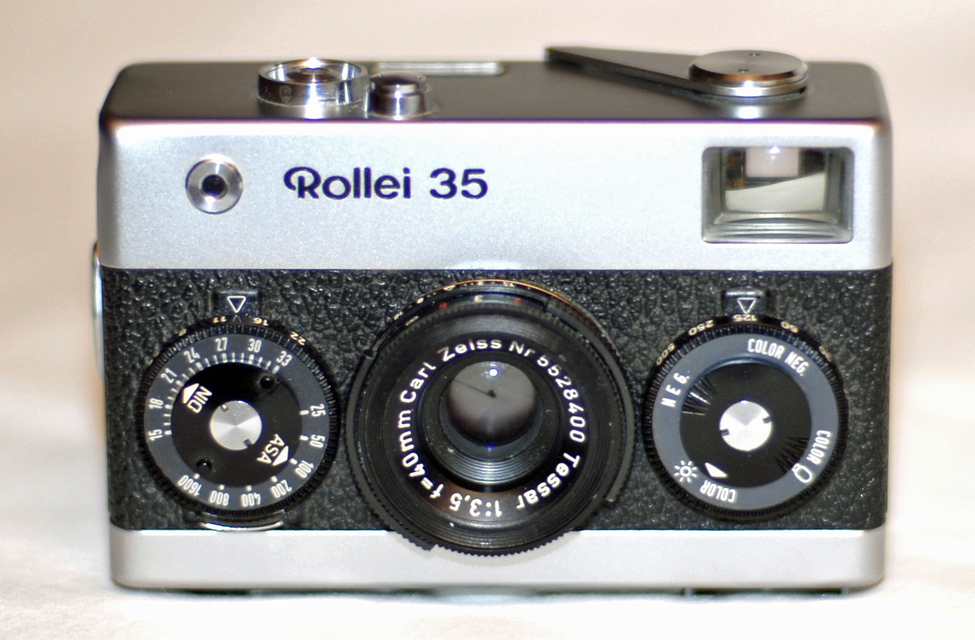 ROLLEI 35
